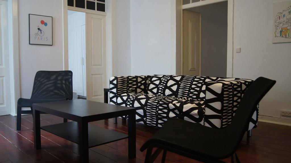 Cozy Apartment In Bairro Alto I Лиссабон Номер фото
