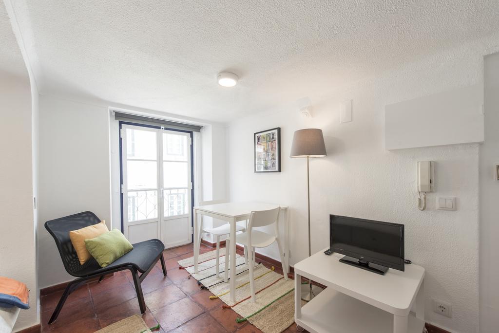 Cozy Apartment In Bairro Alto I Лиссабон Экстерьер фото