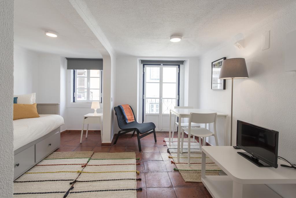 Cozy Apartment In Bairro Alto I Лиссабон Экстерьер фото